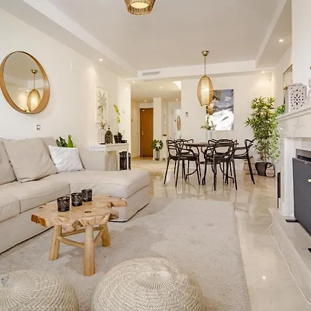 Ar23 - Flat, Puerto Banus By Roomservices * Marbella
