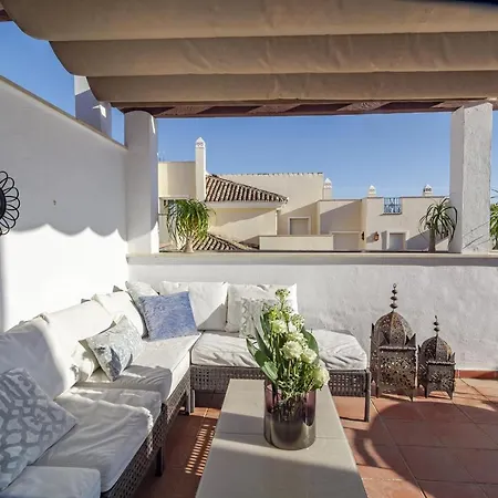 Ar23 - Flat, Puerto Banus By Roomservices * Marbella