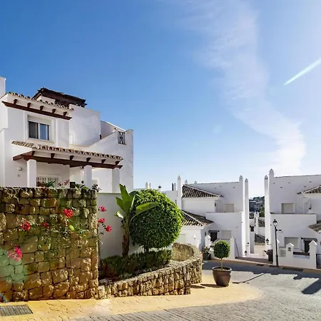 Ar23 - Flat, Puerto Banus By Roomservices *